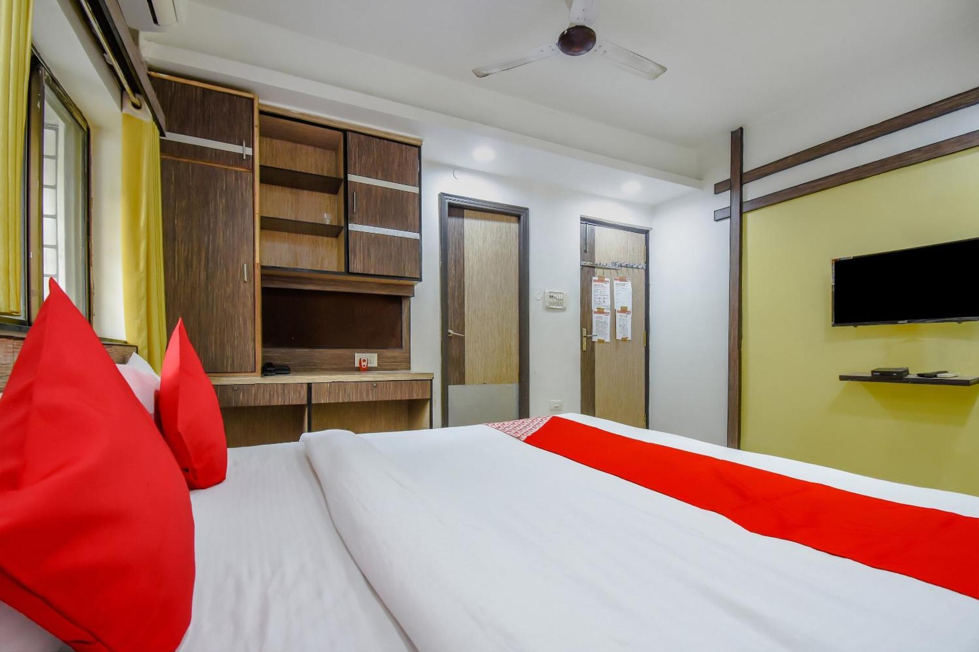FabHotel Adri Hotel's Dum Dum Buitenkant foto