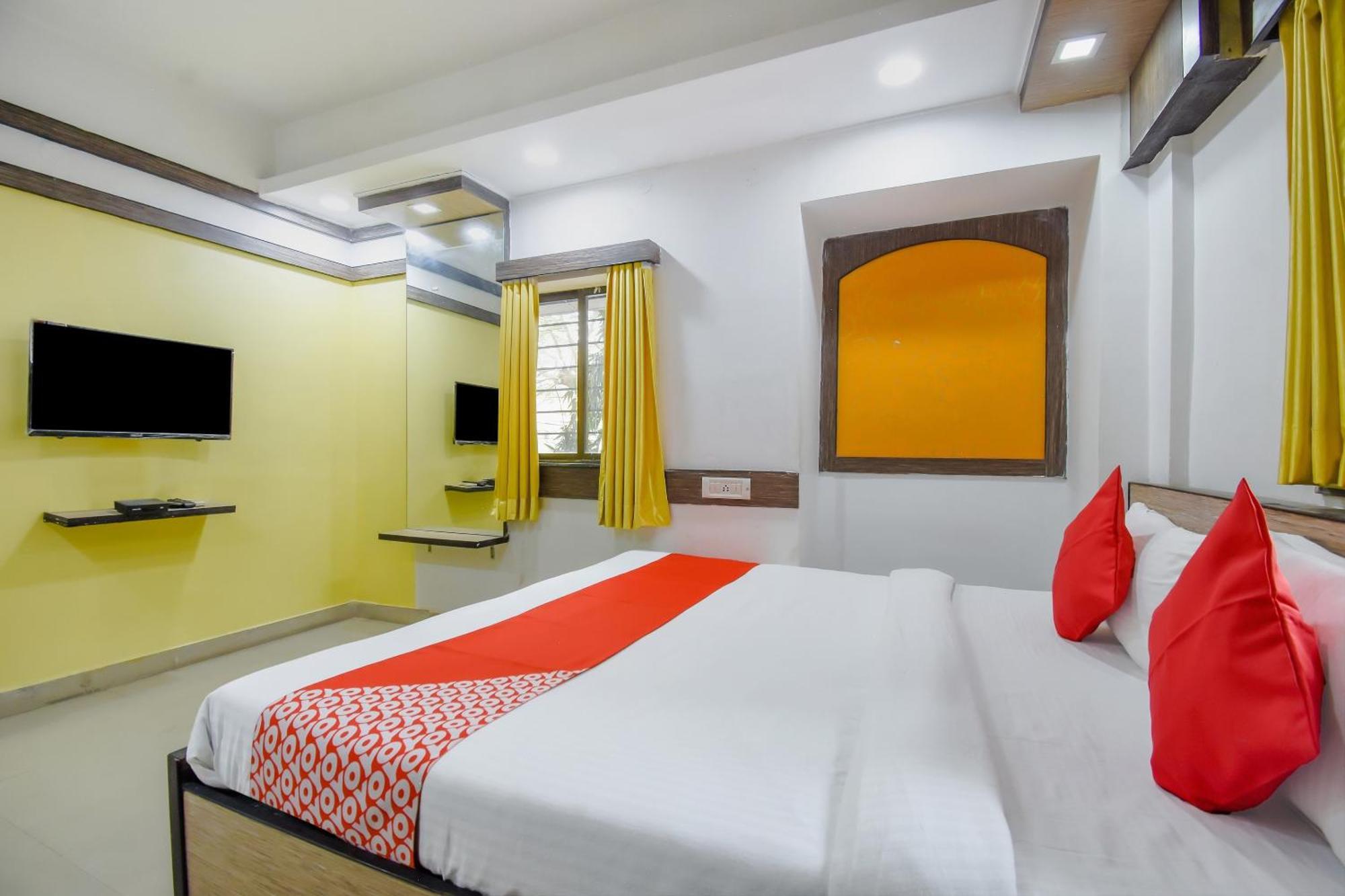 FabHotel Adri Hotel's Dum Dum Buitenkant foto