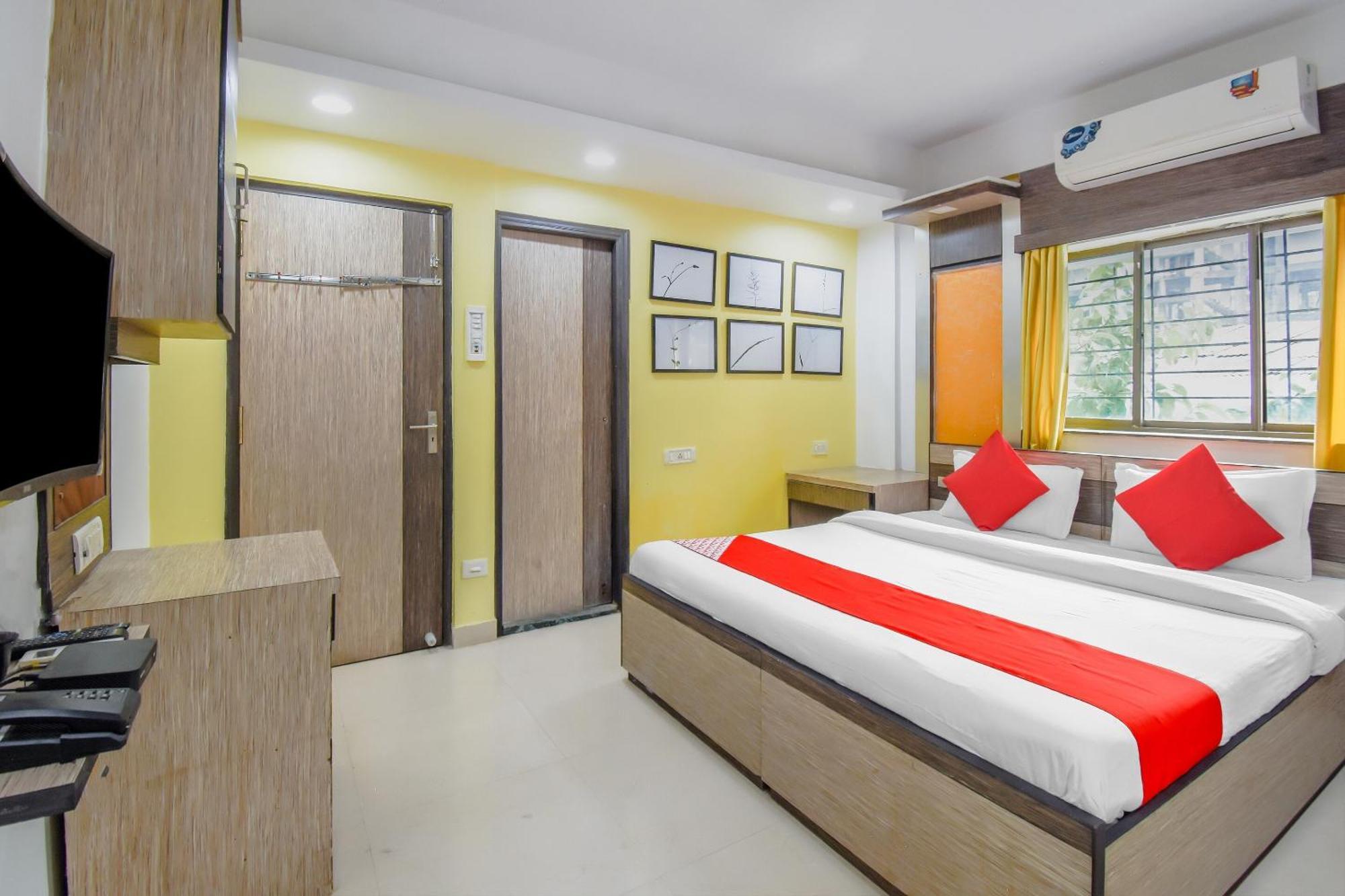FabHotel Adri Hotel's Dum Dum Buitenkant foto