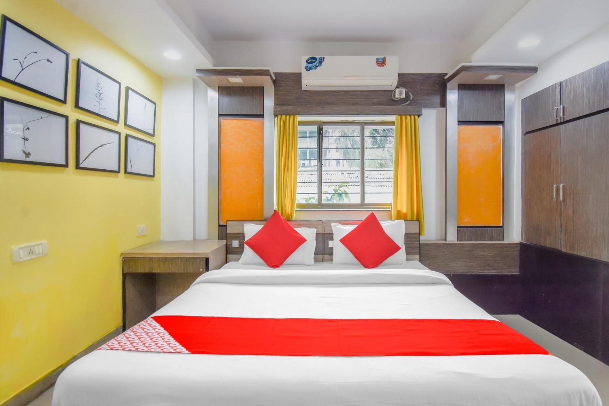 FabHotel Adri Hotel's Dum Dum Buitenkant foto